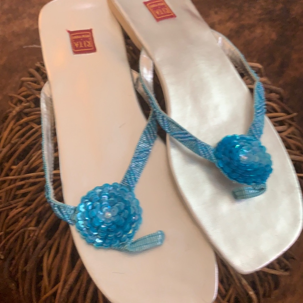 Flip flops